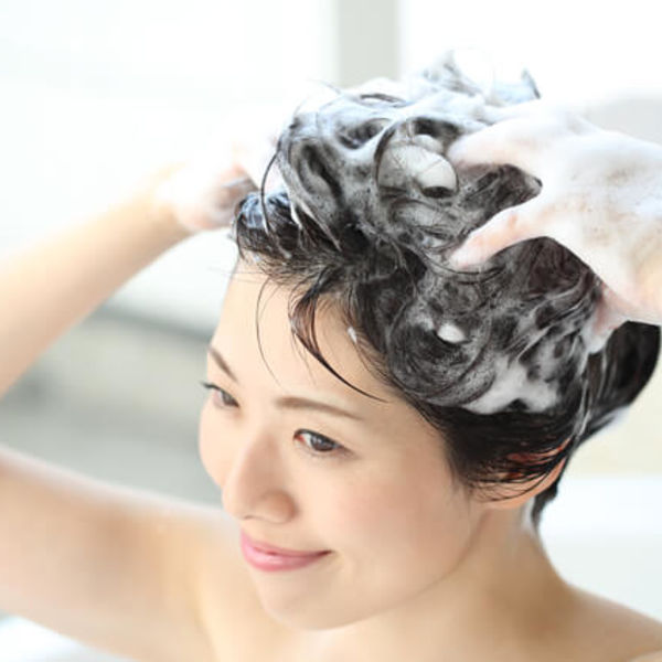 サロン専売の育毛、発毛シャンプーでお悩み解決！